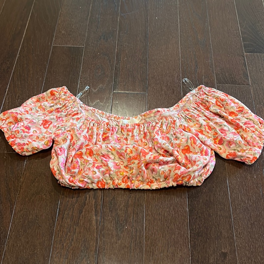 Lush Cropped Peasant top